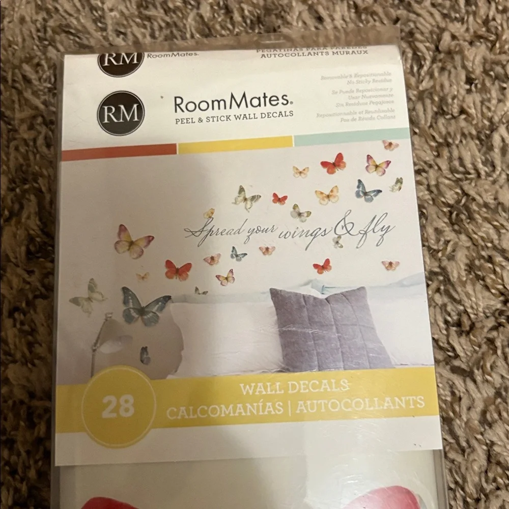 Spread your wings butterfly Peel & Stick Wall Decals Room Mates 28 Removable NIB